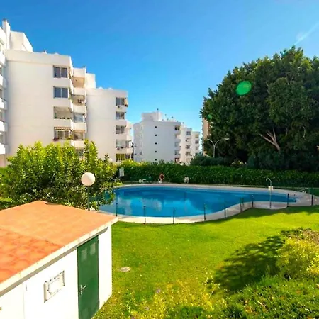 公寓 The Charming Oasis! 2 Bedrooms - By Hellodomik *